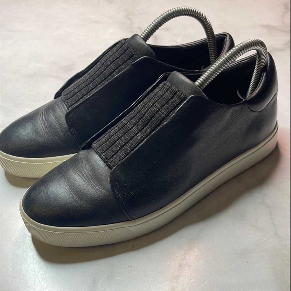 Vince Cantara Black Leather Slip On Sneakers size 6.5 US Platform Knit EUC